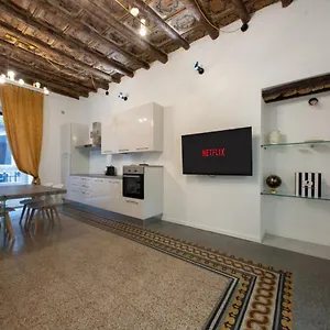 Casta Diva Luxury , Palermo Italien
