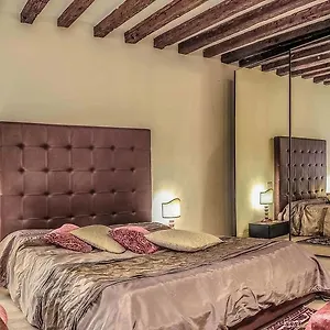 Dream House , Venedig Italien