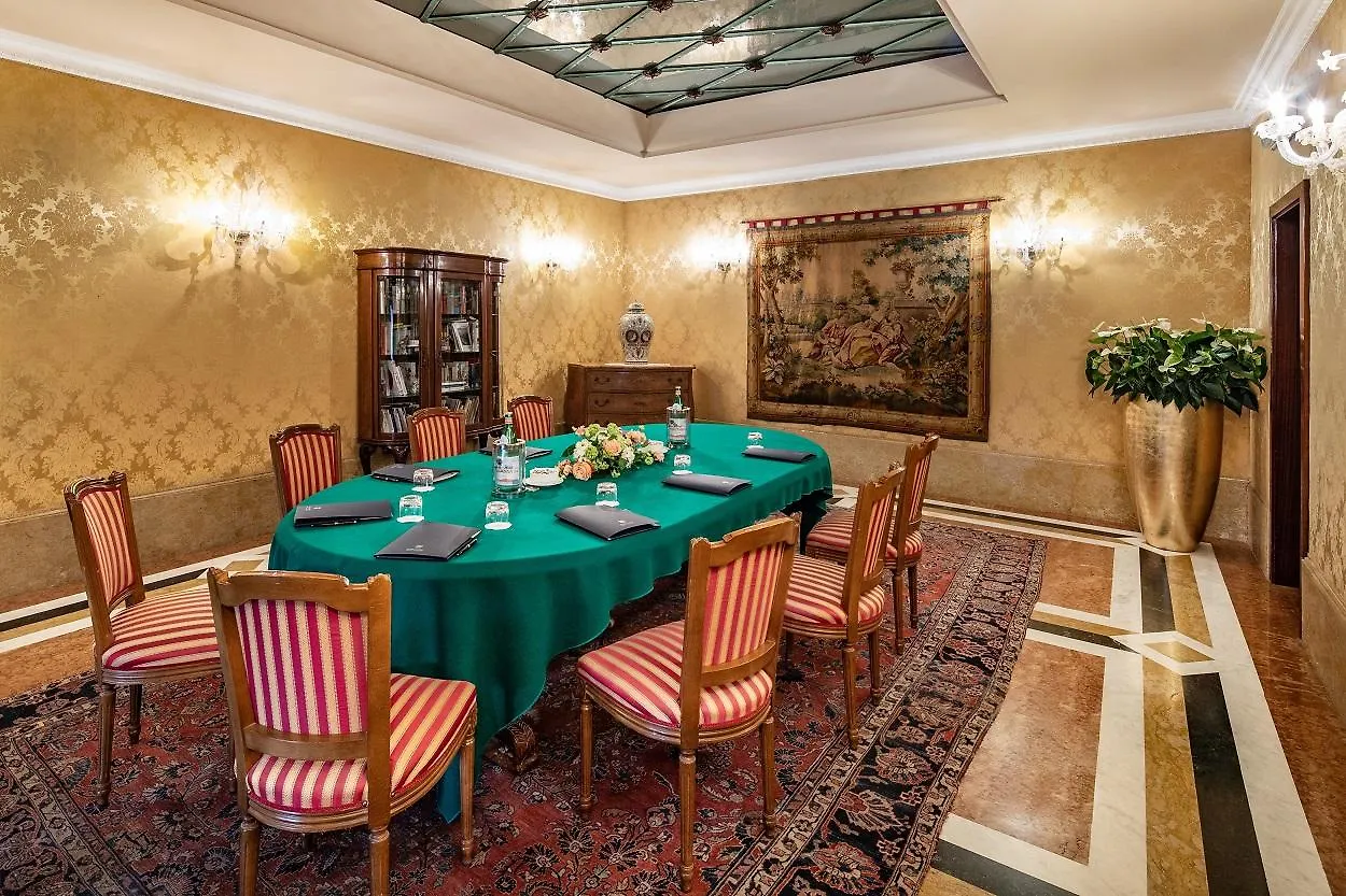 *****  Baglioni Hotel Luna - The Leading Hotels Of The World Venetië Italië